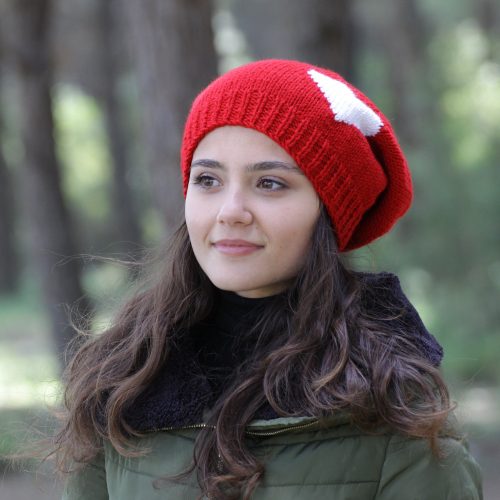 Winter Slouch Heart Beanie For Women: Red With